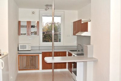 Půldomek 3+1, 85m2, Zlín, ulice Podvesná