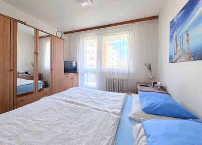 Světlý byt 3+1, 76m2, dvě lodžie, Zlín, ulice Jílová