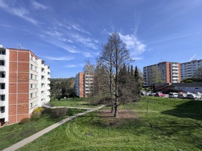 Světlý byt 3+1, 76m2, dvě lodžie, Zlín, ulice Jílová