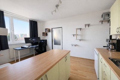 Byt 2+kk, 37m2, Otrokovice, ulice SNP