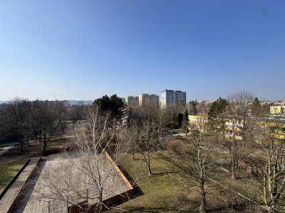 Byt 2+kk, 37m2, Otrokovice, ulice SNP