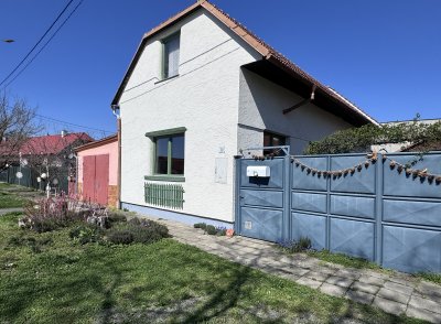 Výjimečné venkovské stavení po citlivé rekonstrukci, Spytihněv