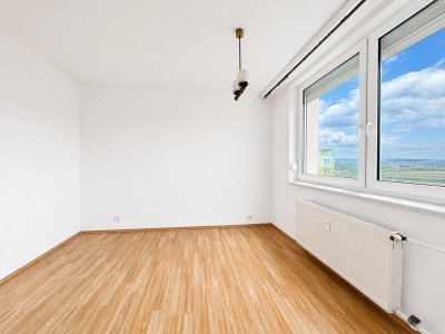 Prosvětlený byt 2+kk, 37m2, Otrokovice, SNP